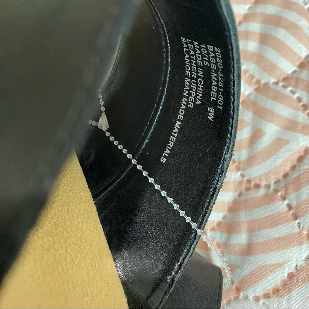 G.H. Bass & Co. Mabel Wedge Sandals BLACK SIZE 9 W - Picture 3 of 12